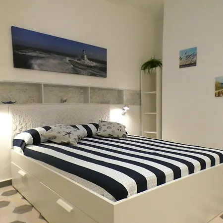 Apartment Il Piccolo Convento- Nuova Gestione 2025- La Spezia