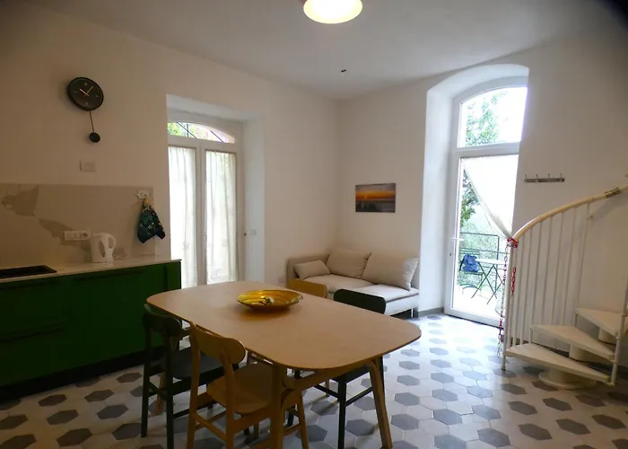 Il Piccolo Convento- Nuova Gestione 2025- Apartman La Spezia