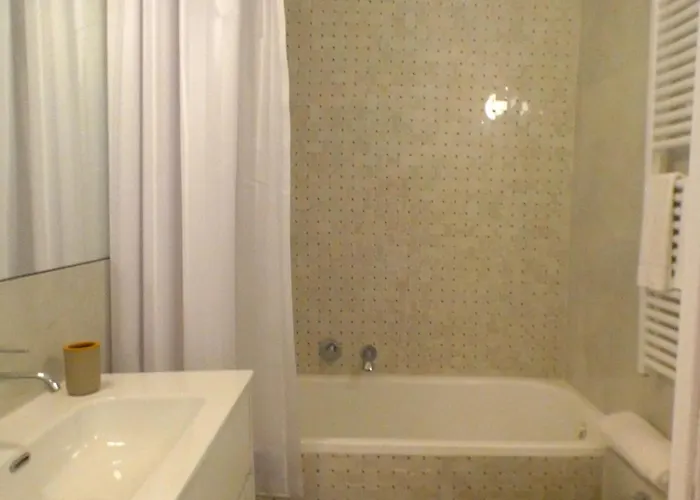 Il Piccolo Convento- Nuova Gestione 2025- Apartman La Spezia